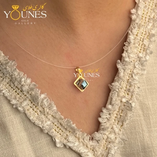 آویز طلا سواروسکی مربعی سبز هفت رنگ